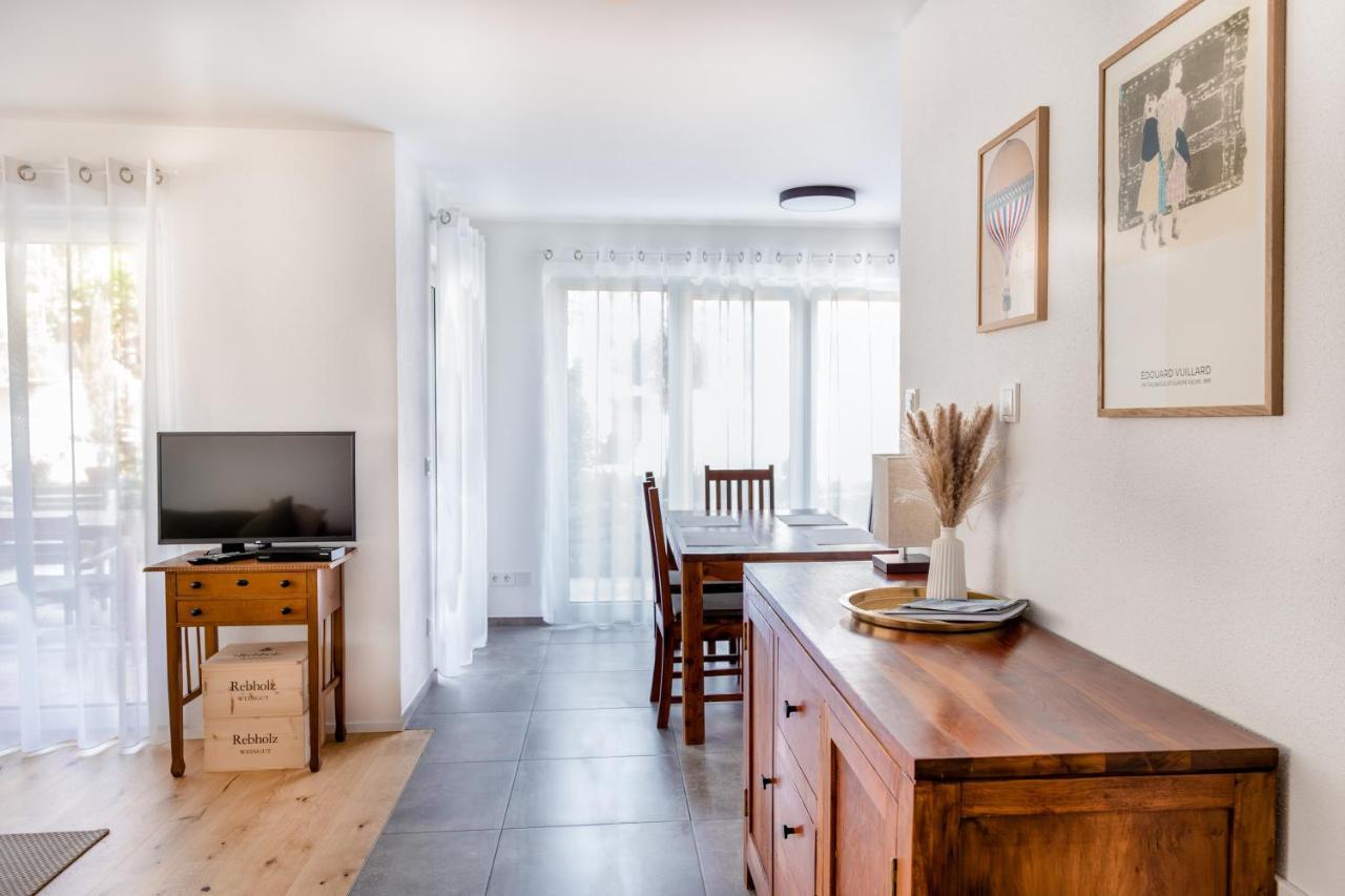 Ferienwohnung'Akazie' Mit Terrasse Auf Dem Bodanrueck Радолфцел ам Бодензее Екстериор снимка